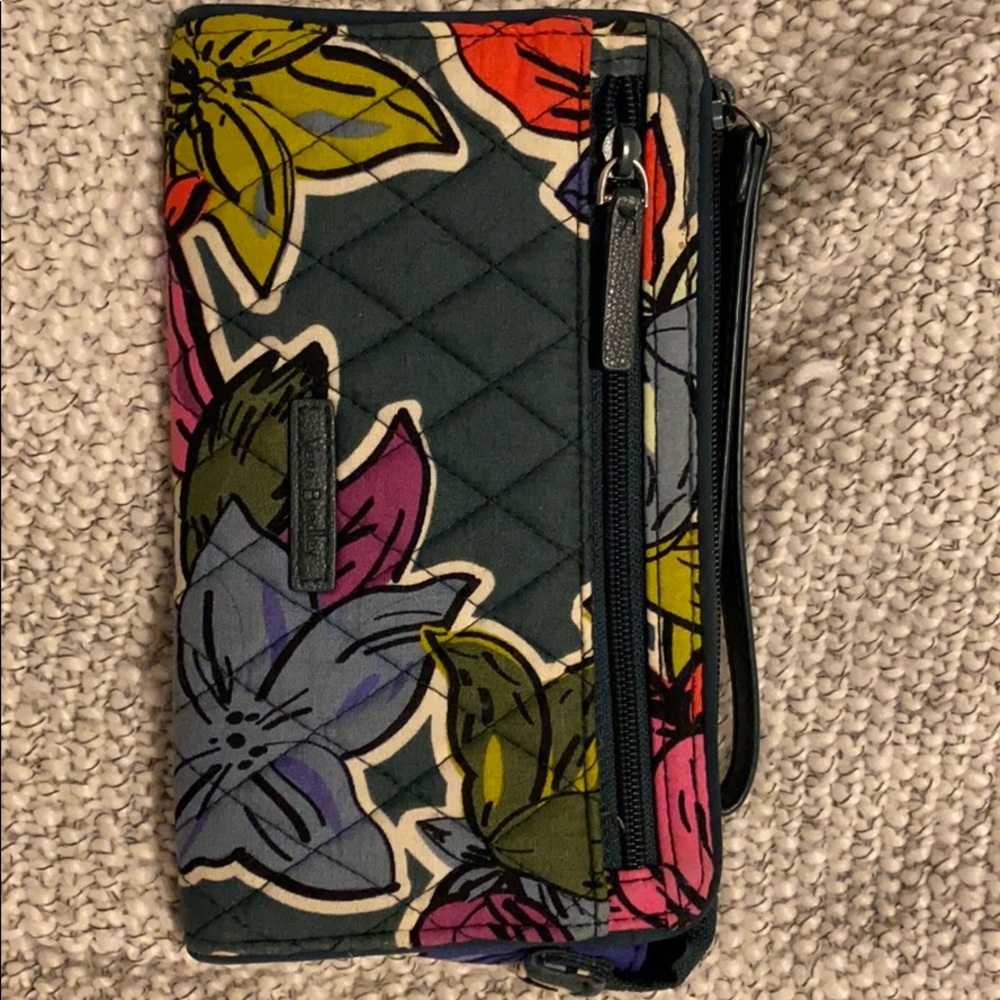 vera bradley falling flowers wristlet